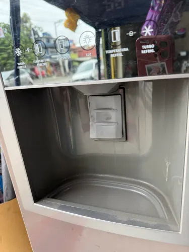 Geladeira/Refrigerador Frost Free Electrolux Side By Side 504L SS72X - 127 v