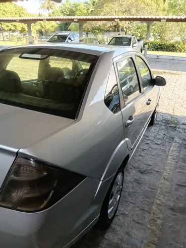 Ford Fiesta Sed. 1.6 8V Flex 4P 2011