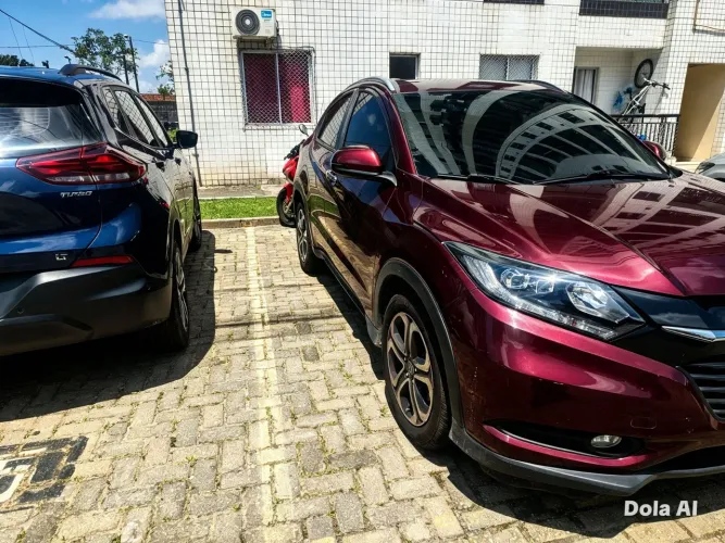 Honda HR-V Touring 1.8 Flexone 16V 5P Aut. 2018