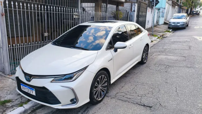 Toyota Corolla Altis Prem. Hybrid 1.8 Flex AUT 2021