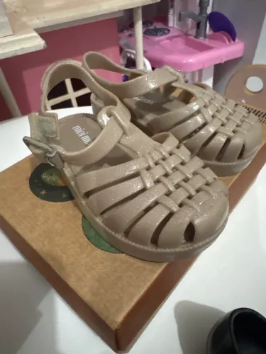 Mini Melissa
