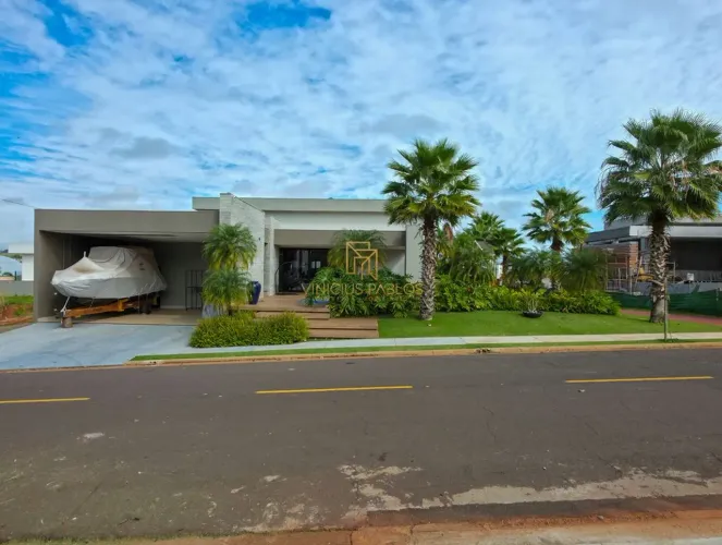Casa com 5 suítes a venda no condomínio Porto Rico Resort Residence