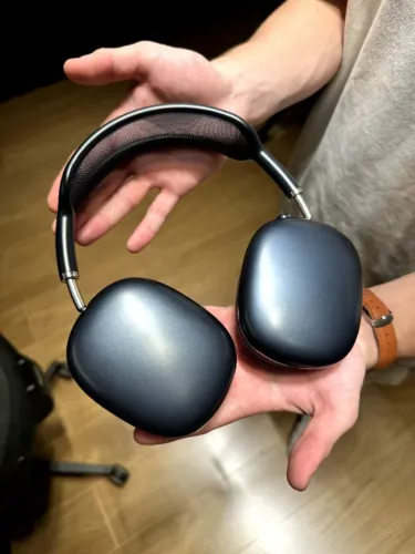 AirPods Max 2 (USB-C) com Garantia de Fábrica e poucos dias de uso
