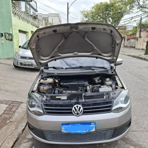 Volkswagen Fox 1.0 MI Total Flex 8V 5P 2013