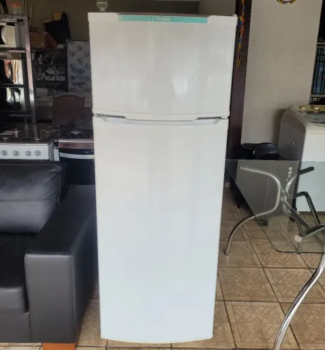 Geladeira consul - Parou de funcionário 