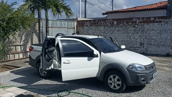 Fiat Strada Freedom 1.4 Flex 8V CD 2019