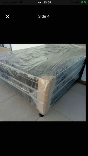 Cama box turquesa