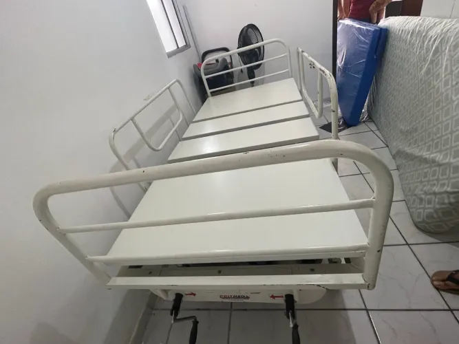 Cama Hospitalar 