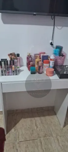 Penteadeira nova com uma gaveta 100% MDF branco