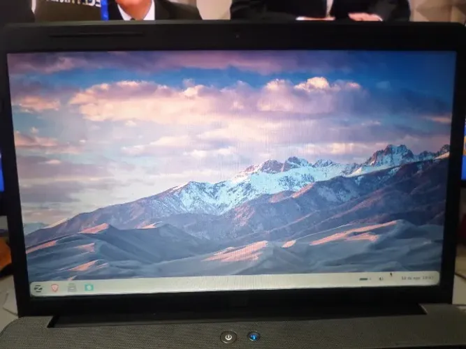 HP Notebook e SO Zorin