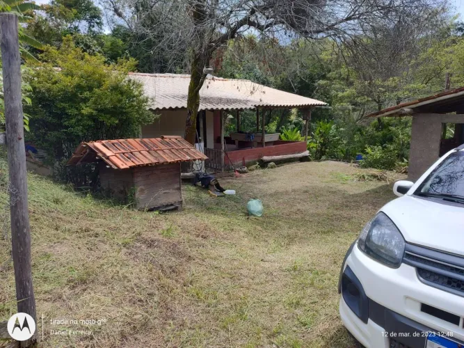 Chácara com 3.700 metros