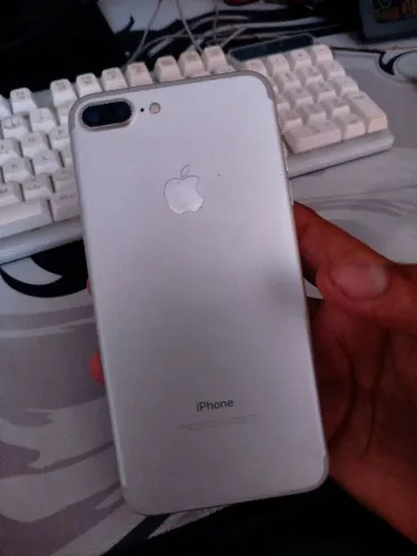 iPhone 7 plus 