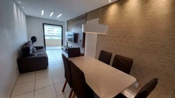 Apartamento mobiliado de 2 quartos para locação na Guilhermina - Praia Grande - SP