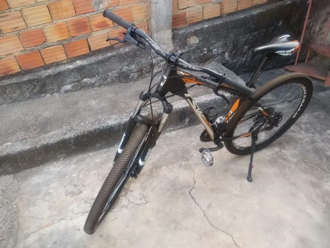 Bicicleta aro 29 freios Hidráulicos