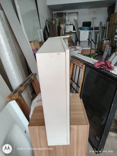 Espelheira de 80x50 com prateleira interna