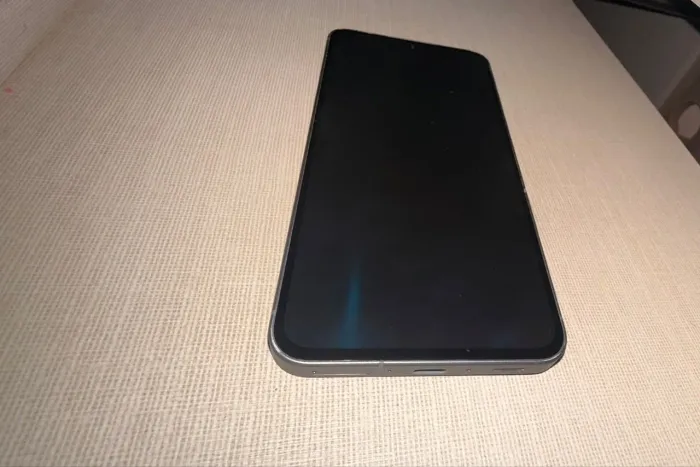 Título: Samsung Galaxy A56 5G 128GB | Impecável | Completo | Sem detalhes