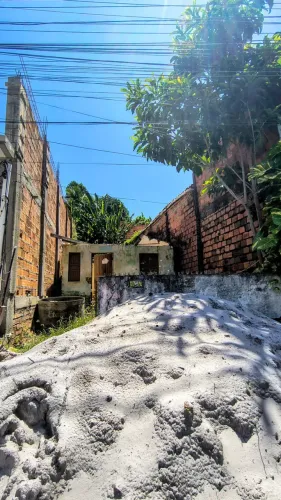 Terreno plano 6x15, área total 90m², no centro de mar grande , ilha de Itaparica.