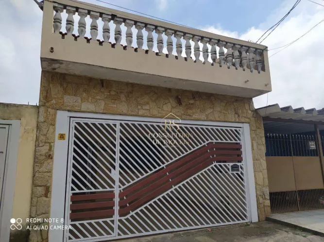 Casa com 3 dormitórios à venda, 188 m² por R$ 585.000,00 - Vila Urupês - Suzano/SP