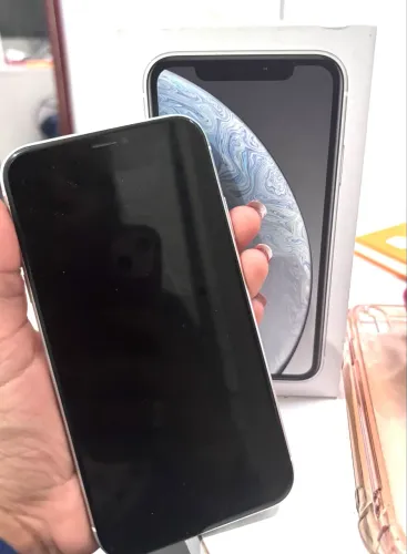 iPhone XR, 64 GB - Branco