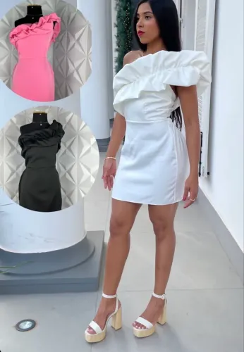Vestido preto para eventos M