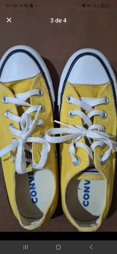 Tênis All Star amarelo n° 34