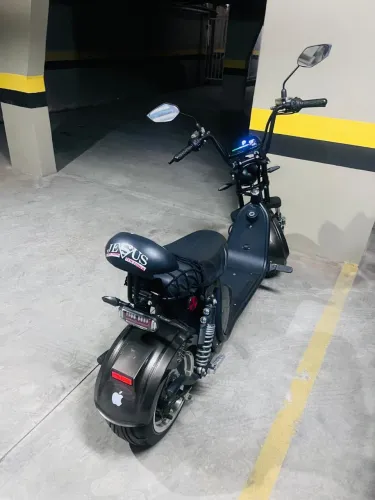 Vendo Moto Elétrica