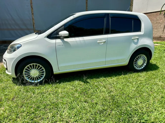 Volkswagen Up! Move 1.0 TSI Total Flex 12V 5P 2017