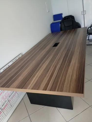 Mesa para reunião - 2,70x1,20x0,75