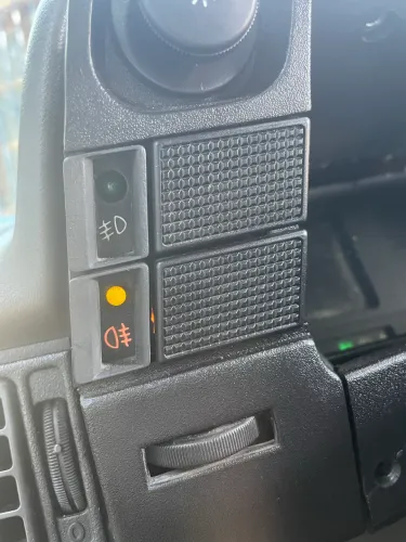 Botão lanterna de Neblina Kadett Gs/Gsi 