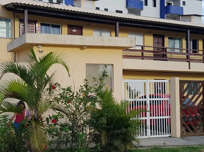 Apartamento em Villagio a 300 m da praia e próximo ao SESC