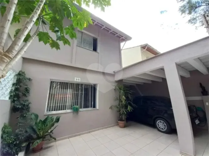 Sobrado à venda com 3 quartos em Vila Sônia, São Paulo - SP