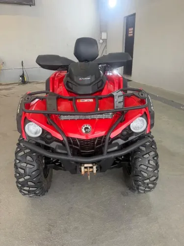 BRP Can-Am Outlander MAX 570 4X4 Quadriciclo 2020