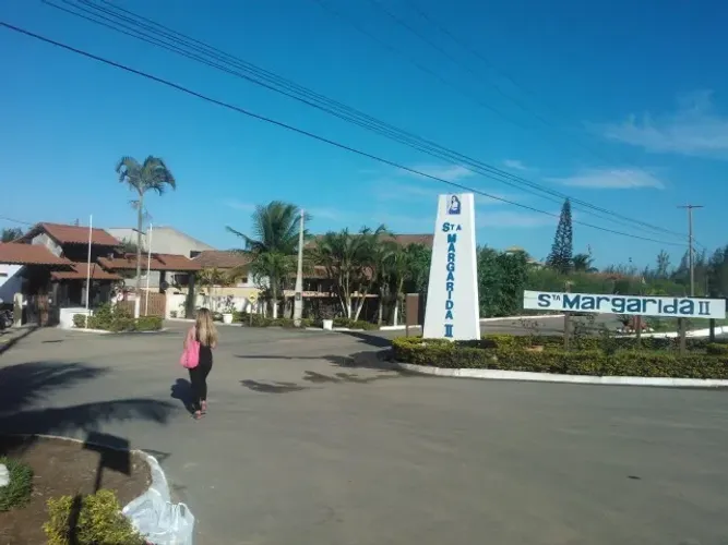 Casa estilo apt 40 m praia, mobiliada (opção), Condomínio Unamar incluso Condomínio e IPTU