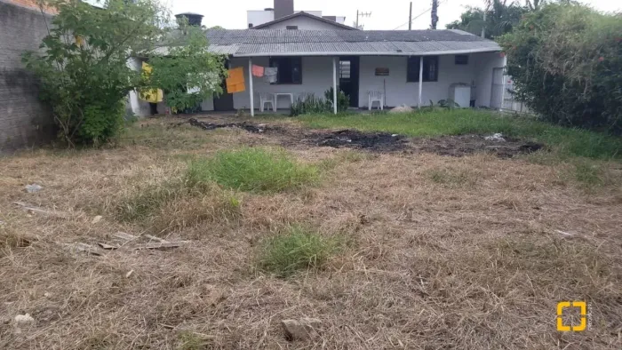 TERRENO individual 390m² na Tapera da Base em Florianópolis SC