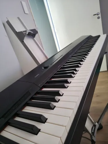 Piano digital Casio Privia PX-160