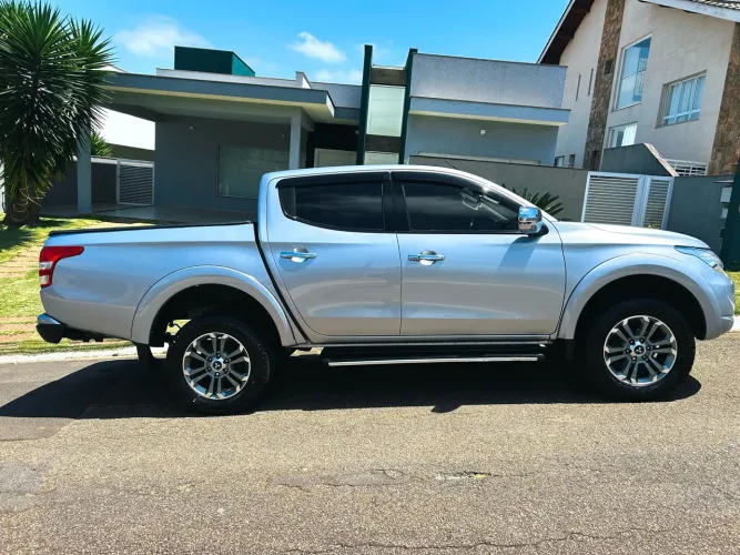 Mitsubishi L200 Triton Sport HPE 2.4 CD Diesel Aut. 2018