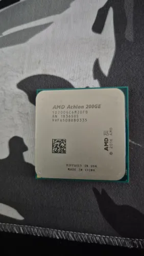 Athlon 200GE (AM4) - Troco por Memória RAM DDR4 8GB para Notebook