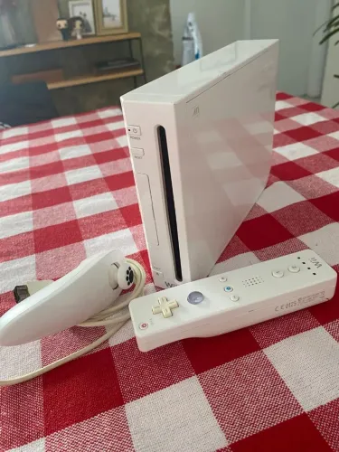 Nintendo Wii Desbloqueado RVL-001 | Roda GameCube + USB Loader GX
