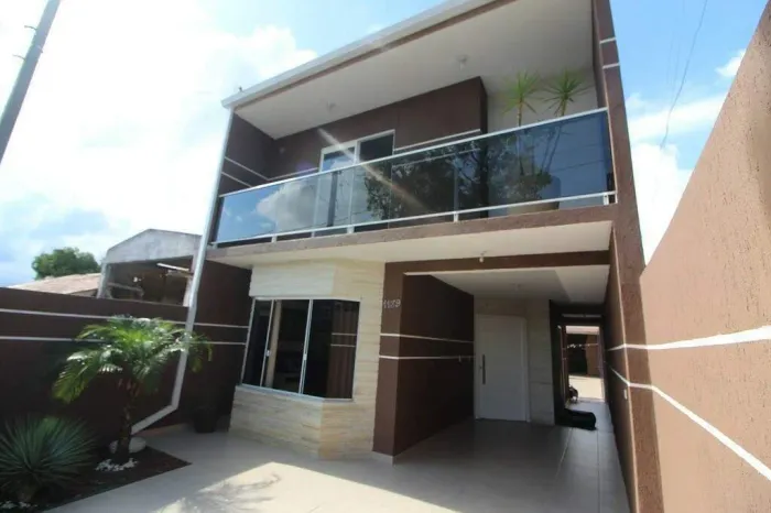 Sobrado com 180m² 3 quartos, à venda, no bairro Jardim Cruzeiro em São José dos Pinhais