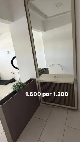 Vendo móveis projetados