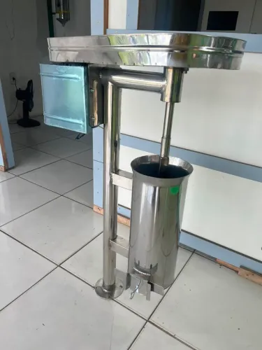 Maquina de bater açaí