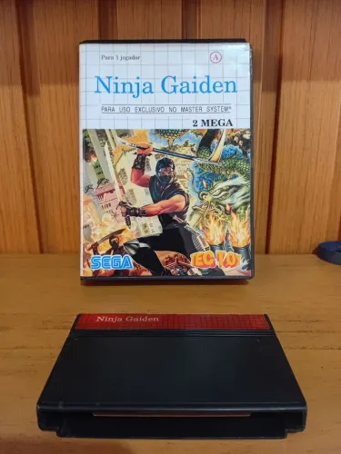 Ninja Gaiden original para Master System em bom estado
