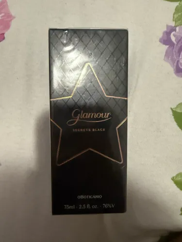 Perfume Glamour Secrets Black - O Boticário