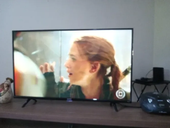 TV 43" SEMP FHD HDMI ROKU