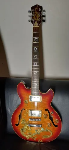 Guitarra Semi Acustica com Captadores Gibson USA