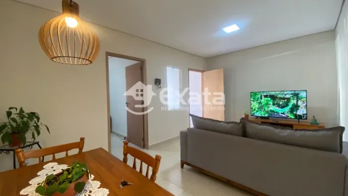 Casa térrea com 2 quartos para venda na Vila Progresso zona leste Sorocaba.