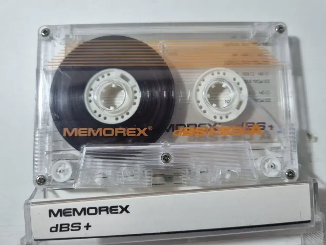 Fita cassete Memorex 90