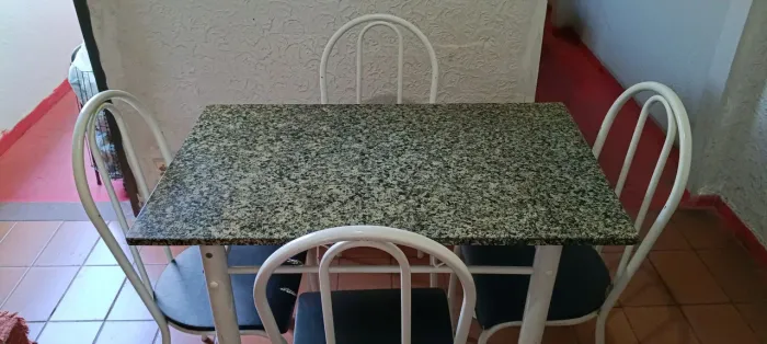 Mesa de mármore