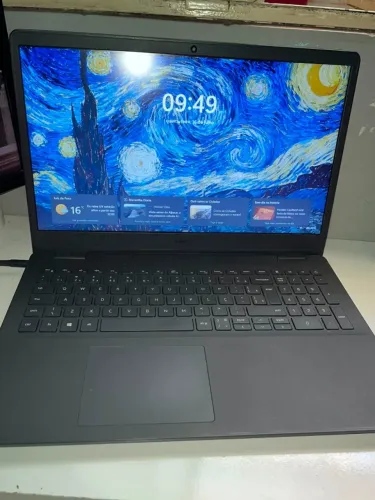 Notebook Dell 11th Gen Intel(R) Core(TM) i5-1135G7 @ 2.40GHz (2.42 GHz)