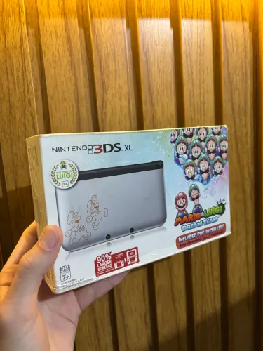 Nintendo 3DS XL Desbloqueado Edição especial Luigi